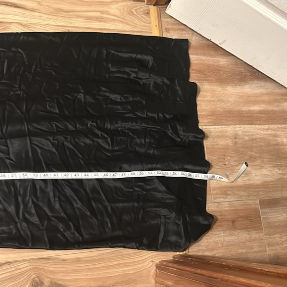 Black sequin long gown satin - Picture 6 of 8